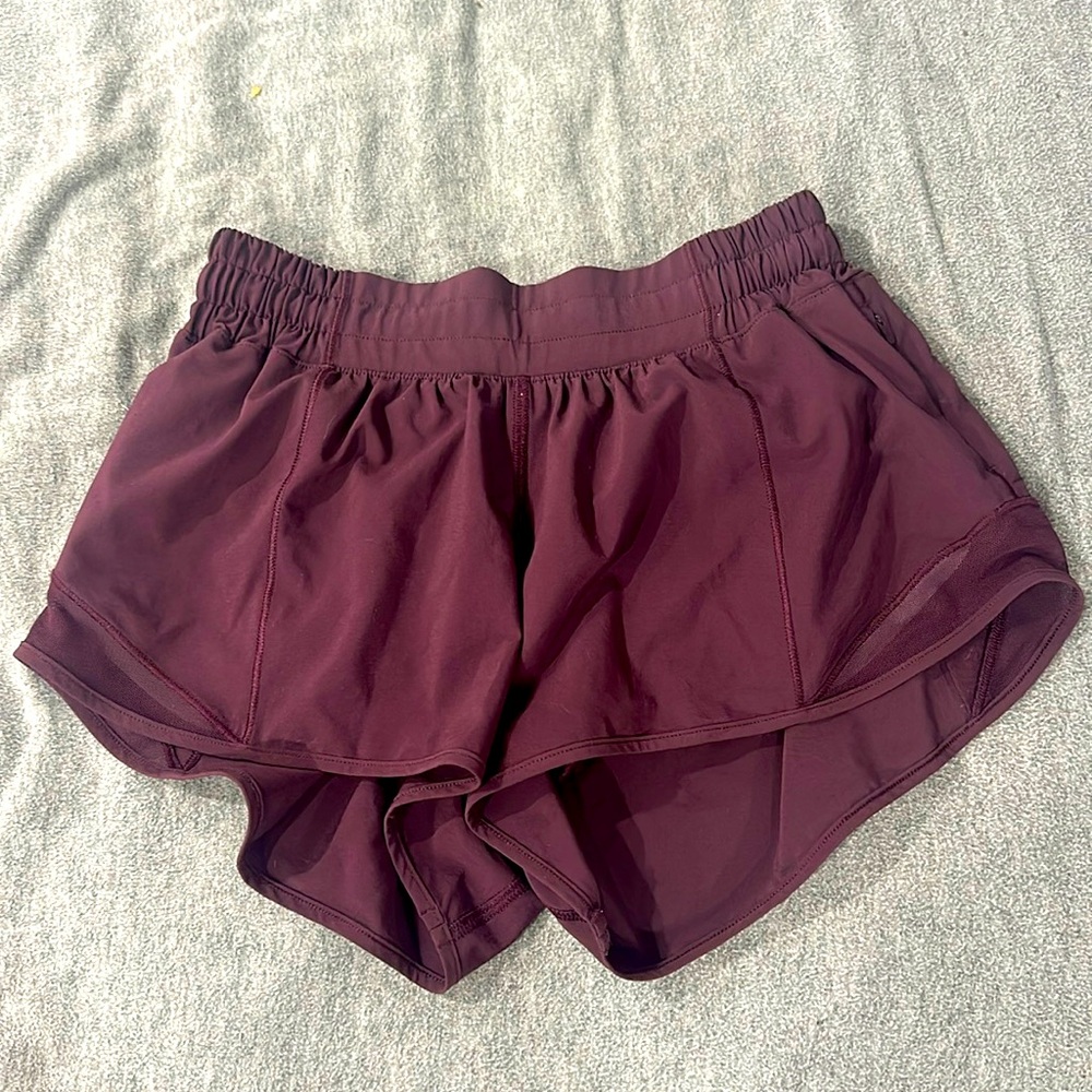 Lululemon hotty hots